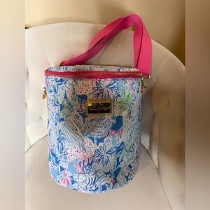 Lily Pulitzer Insulated Soft Beach Cooler Bag Lion Around Floral Blue Pink.
